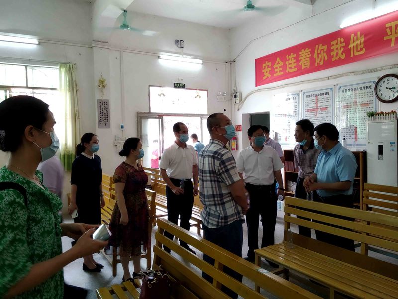 省民宗委各级领导查验工作.jpg
